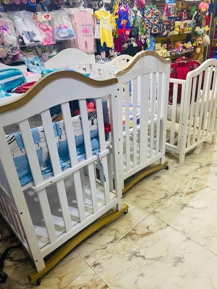 سرير اطفال - الصورة 4